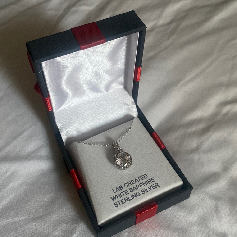 White Sapphire sterling Silver necklace and pendant